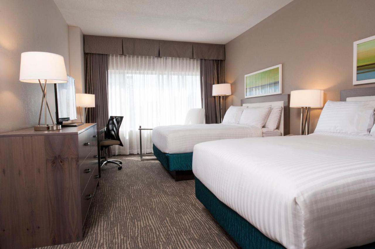 Holiday Inn Cleveland Clinic By Ihg Bagian luar foto