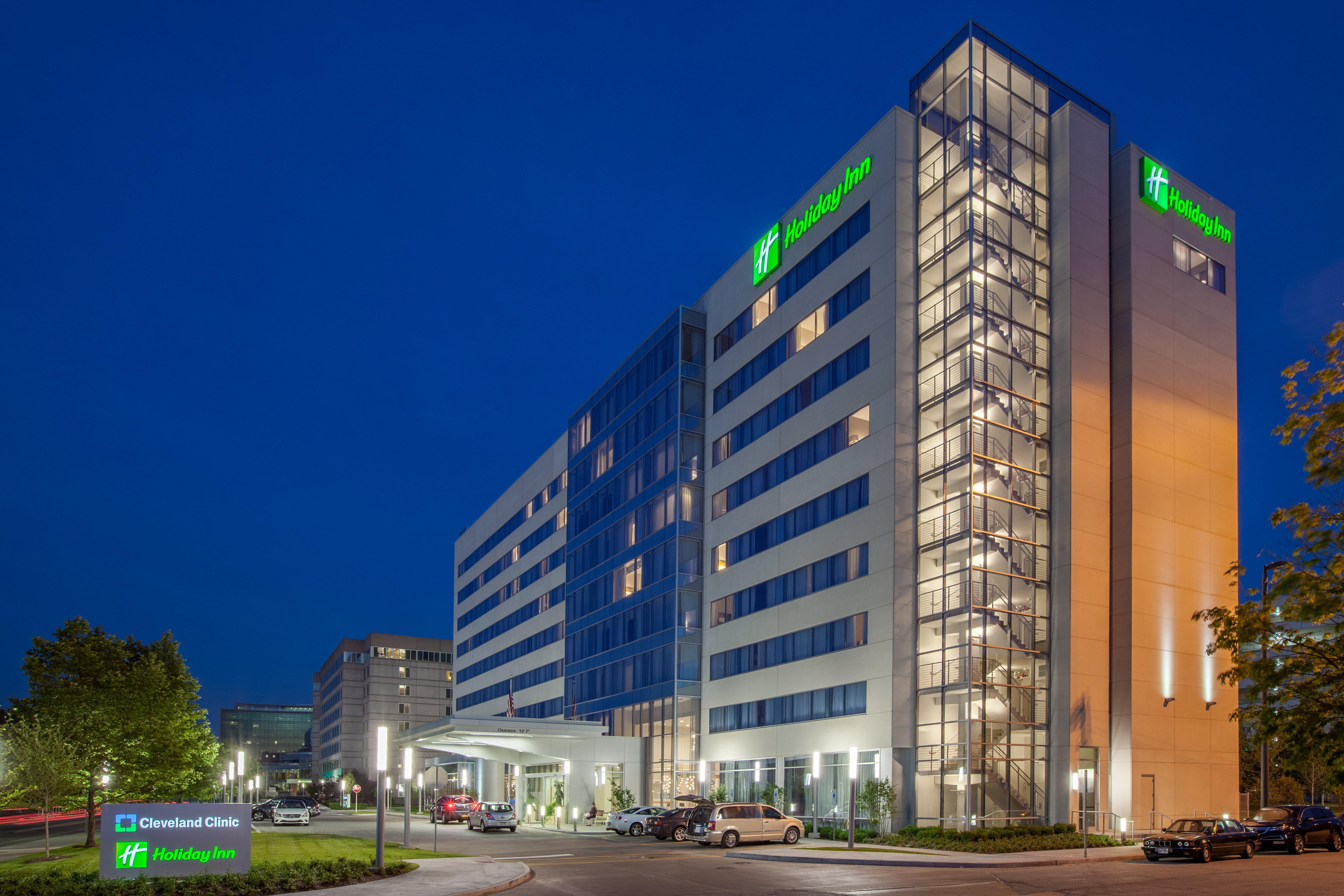 Holiday Inn Cleveland Clinic By Ihg Bagian luar foto