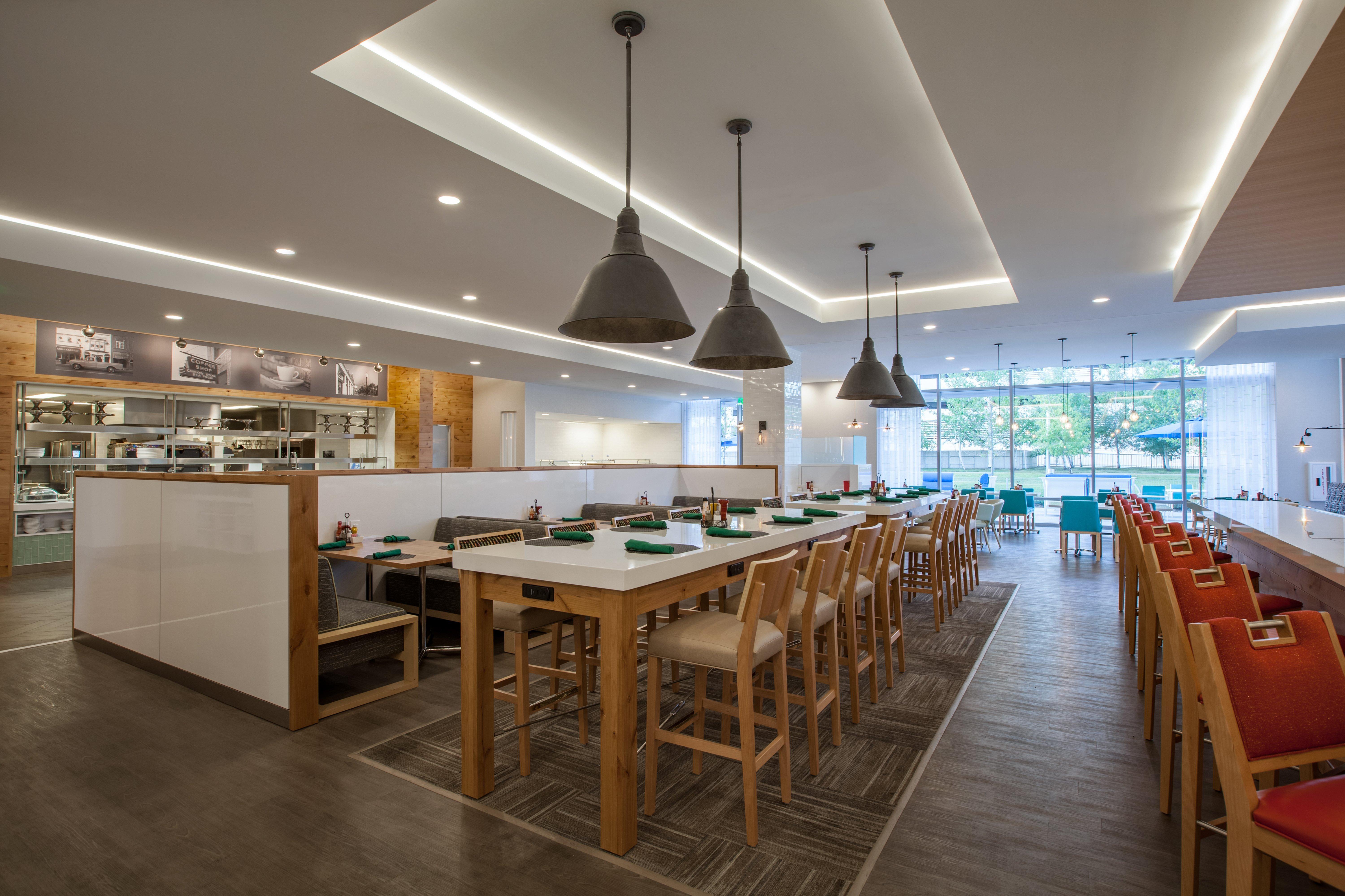 Holiday Inn Cleveland Clinic By Ihg Bagian luar foto
