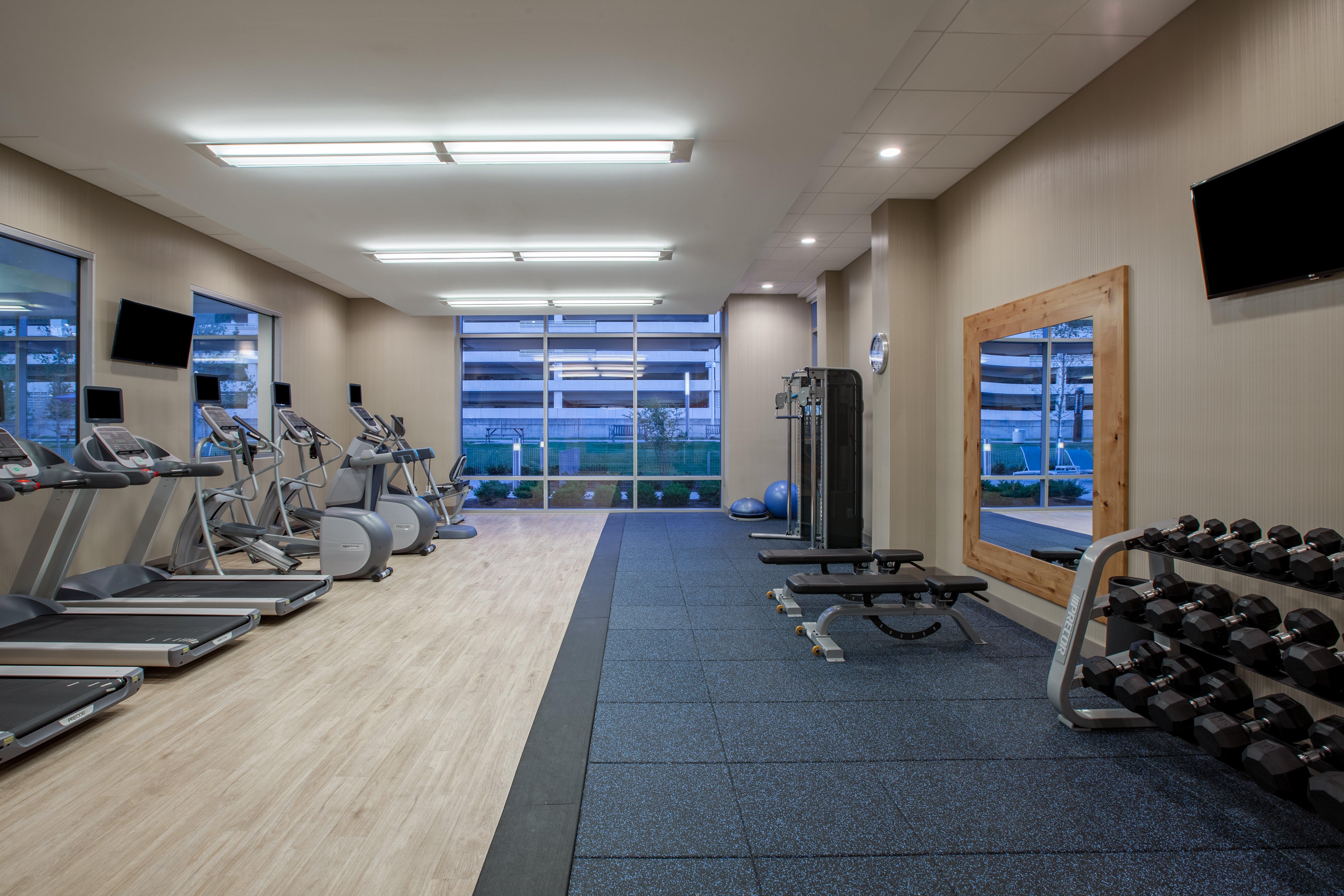 Holiday Inn Cleveland Clinic By Ihg Bagian luar foto