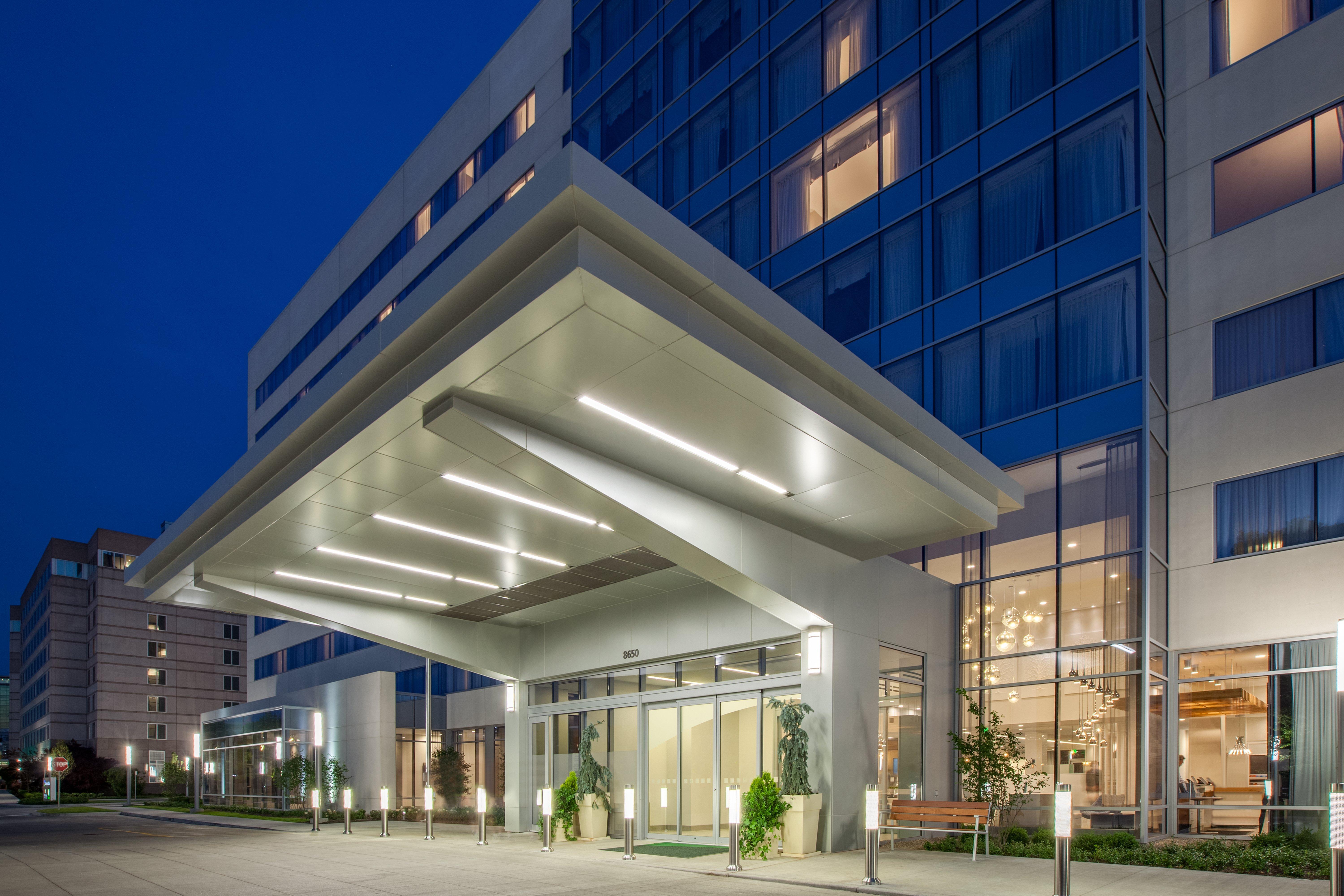 Holiday Inn Cleveland Clinic By Ihg Bagian luar foto