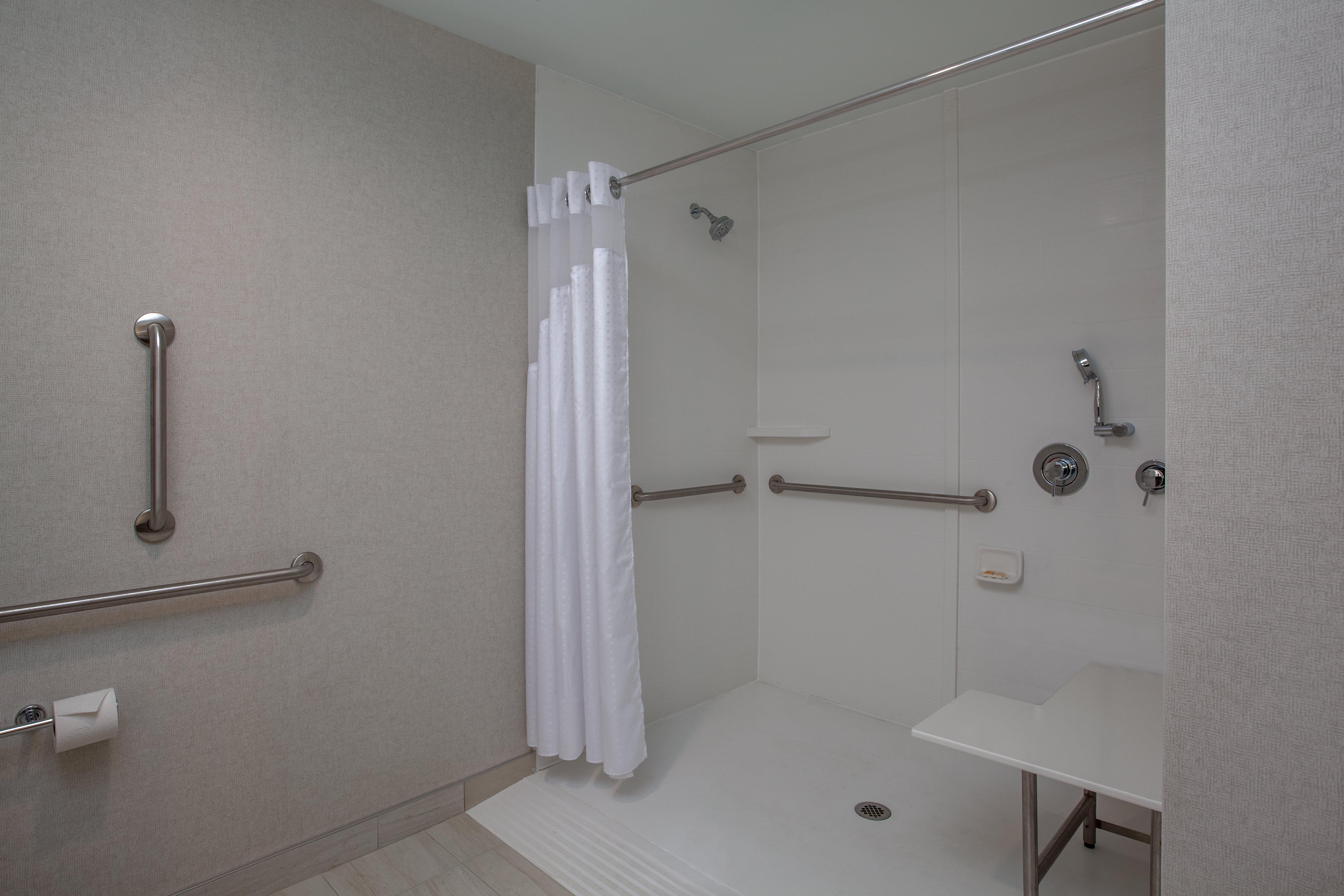 Holiday Inn Cleveland Clinic By Ihg Bagian luar foto